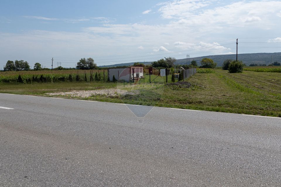 Teren intravilan cu proiect și construcție începută COMISION 0%