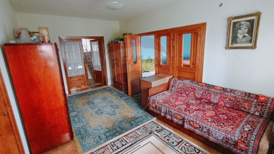 Casă de vânzare în Baia Sprie *zona Rustic* ideala pentru familii