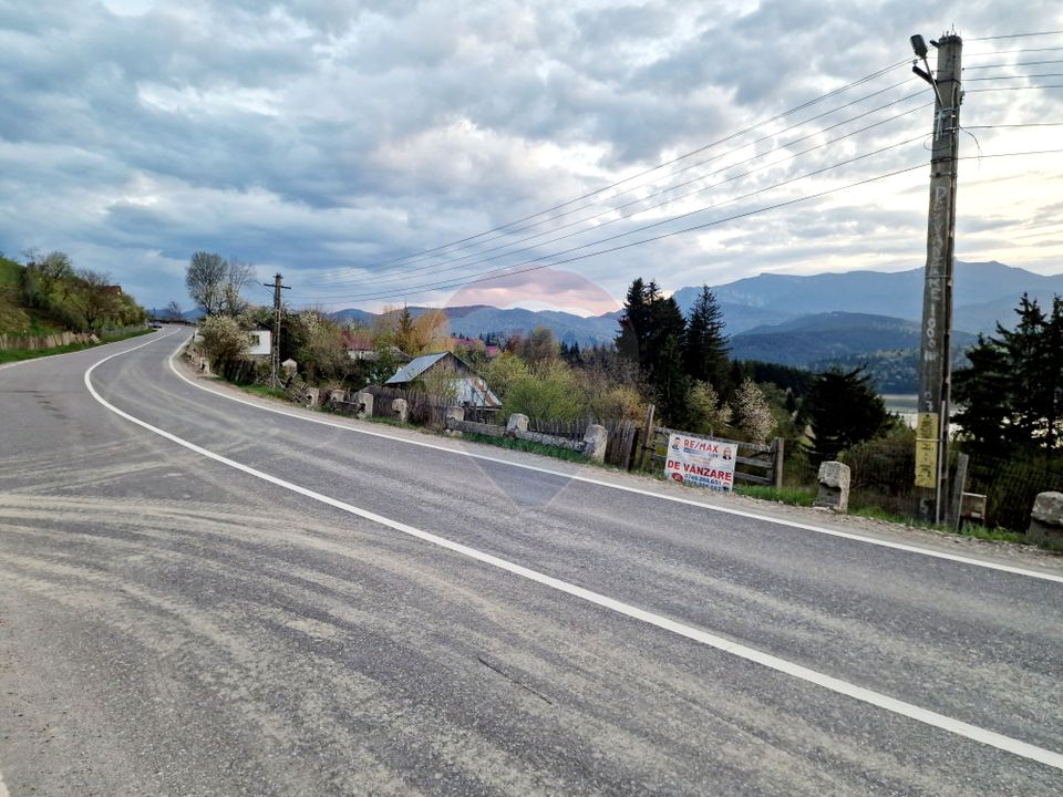 Land 941sqm Hangu / DN ruginesti