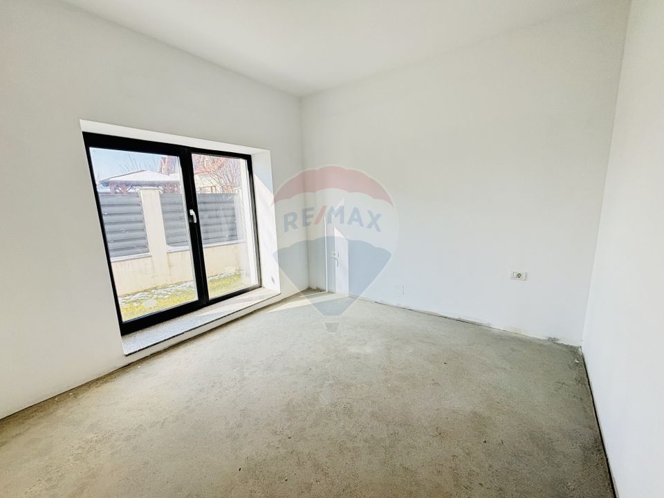 4 room House / Villa for sale