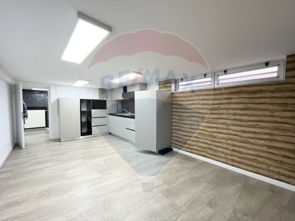 Clădire Corporate Premium de inchiriat, Calea Dumbravii