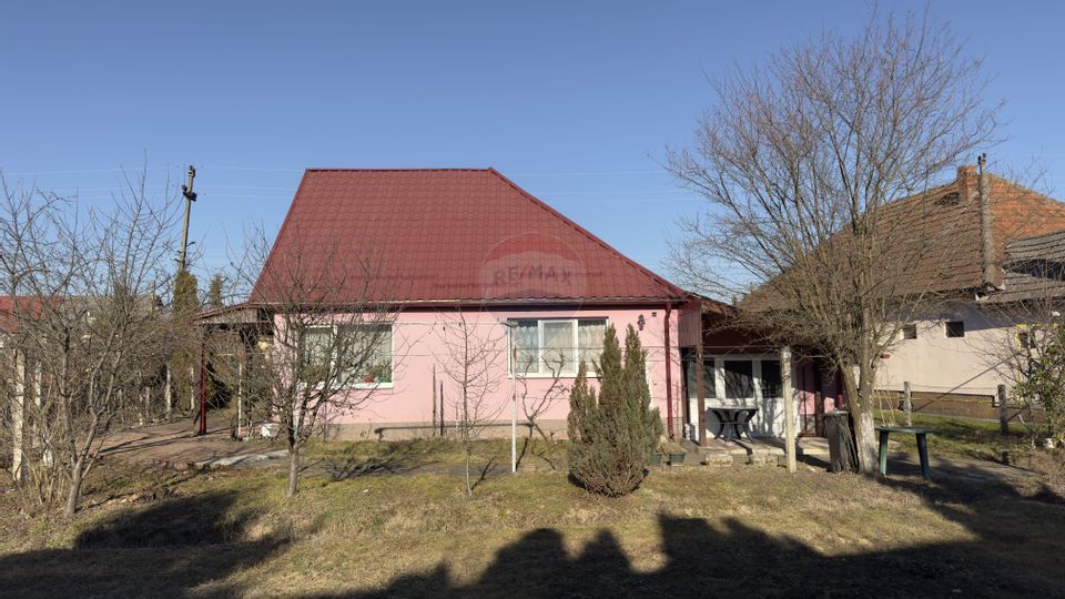 Casă / Vilă cu 3 camere de vânzare