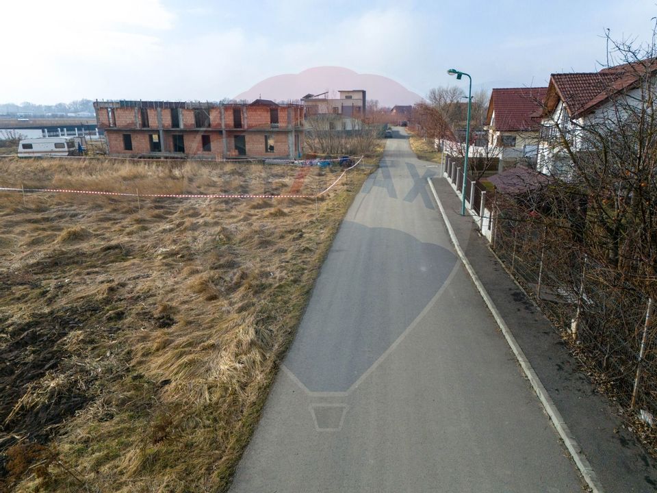 Teren de vanzare, 1.300 mp, Stupini Brasov, PUZ