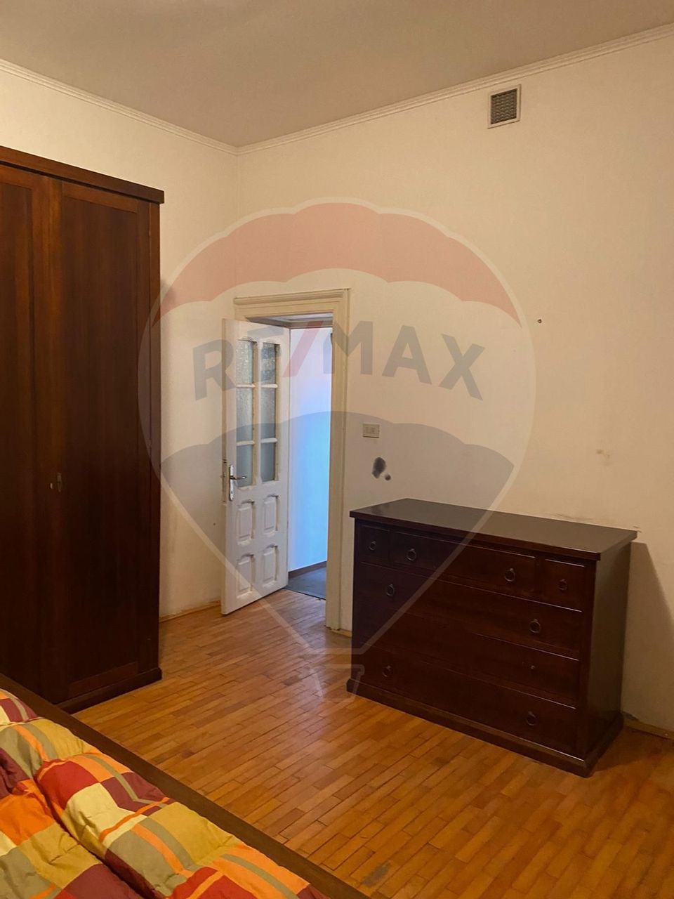 5 room House / Villa for sale, Central area