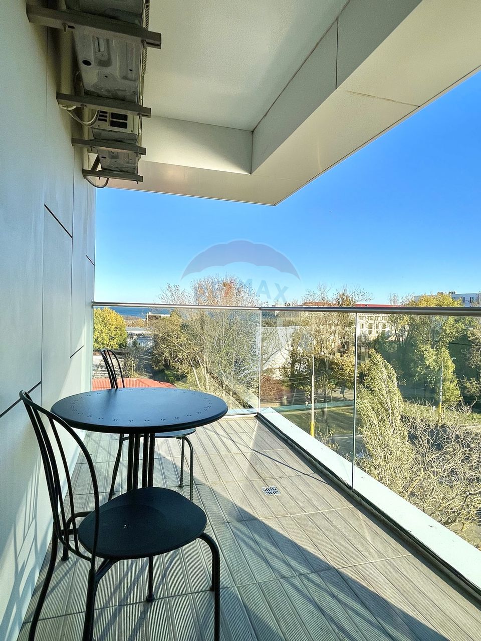 2 room Apartment for rent, Central area