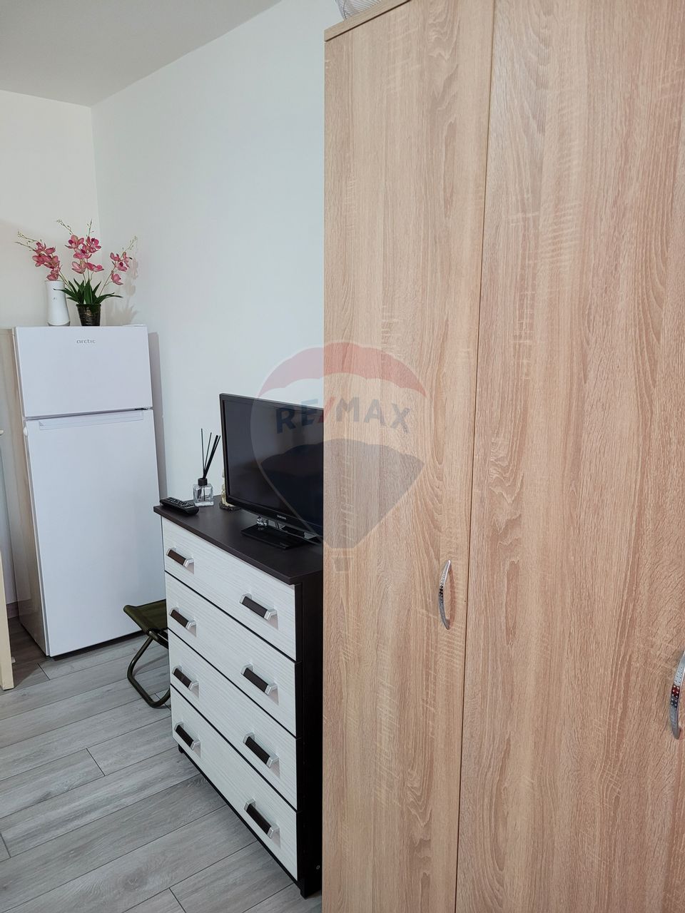 Garsonieră de închiriat – Strada Avrig, Sector 2 (zona Obor)