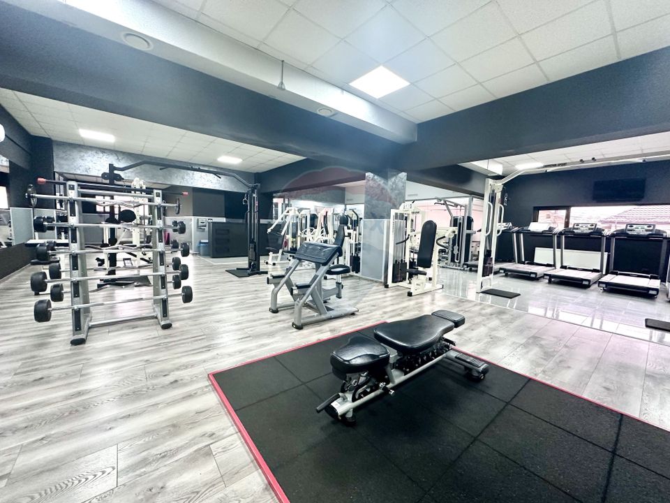 926.11sq.m Commercial Space for sale, Central area