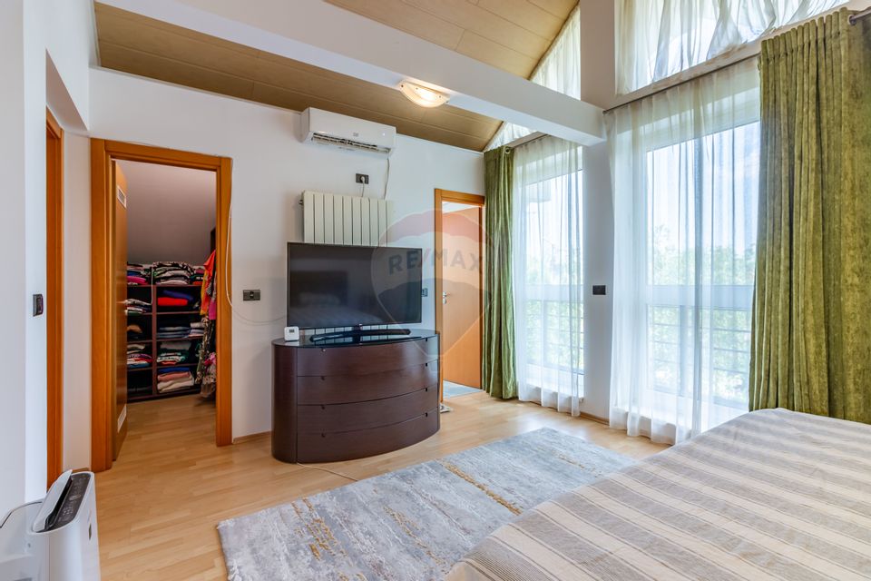 Casă / Vilă in Corbeanca, langa lac, zona exclusivista