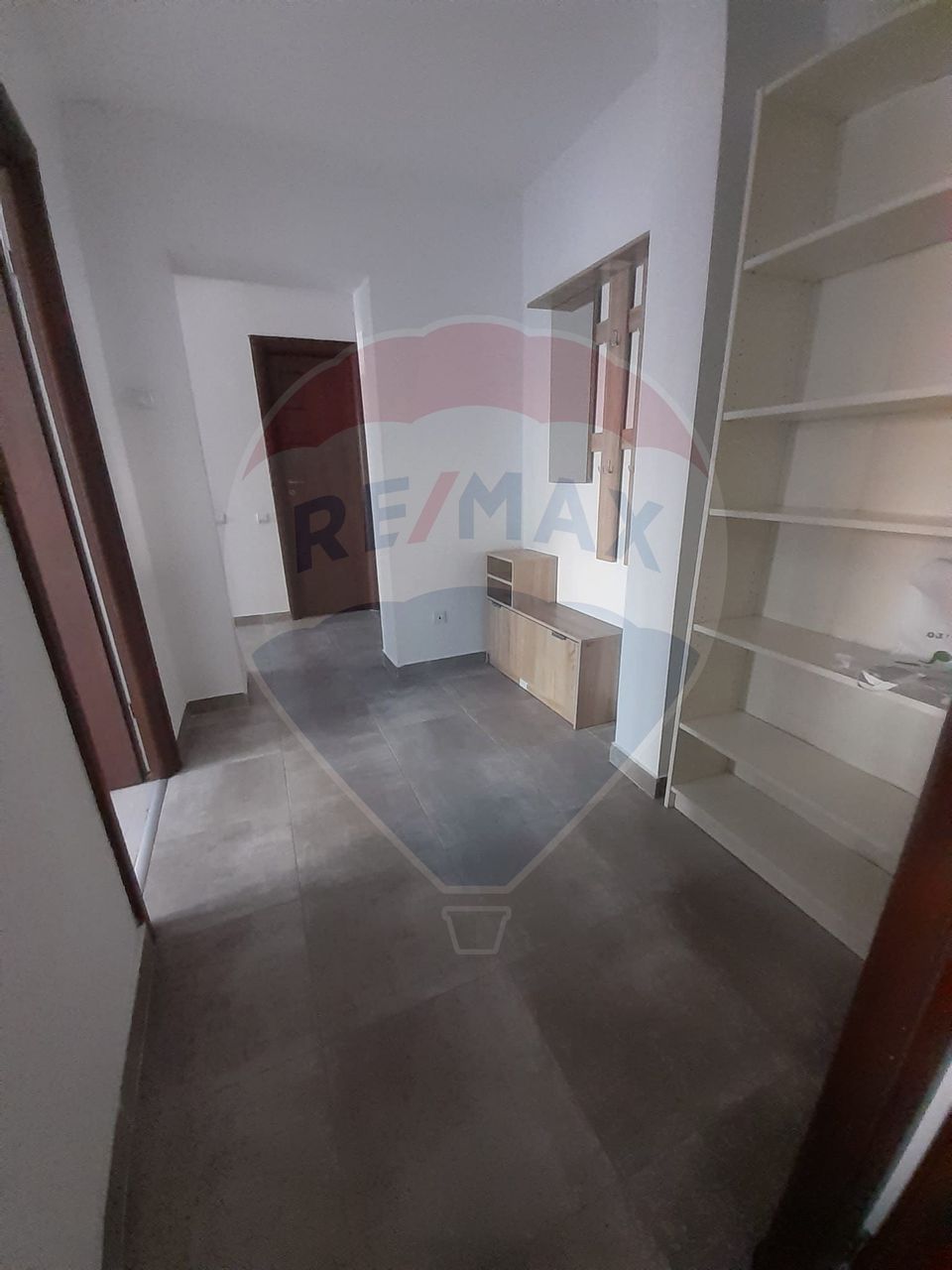 3 room Apartment for rent, Obor area