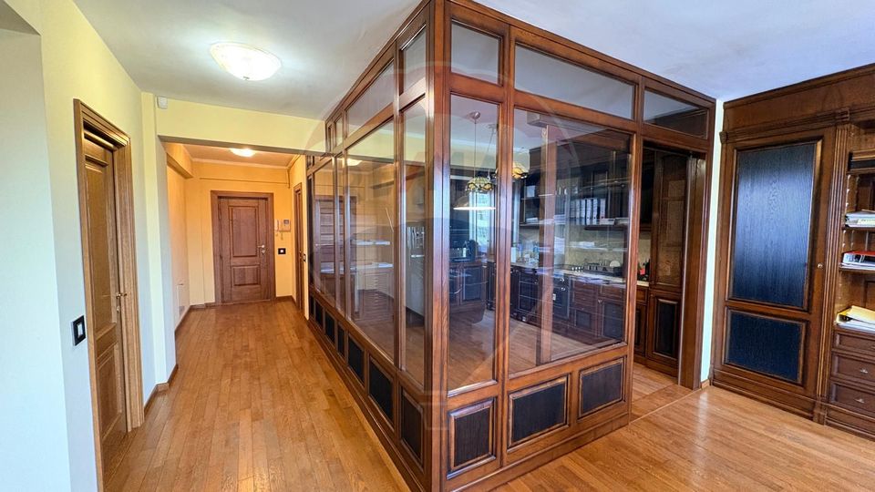 3 room Apartment for sale, Central area