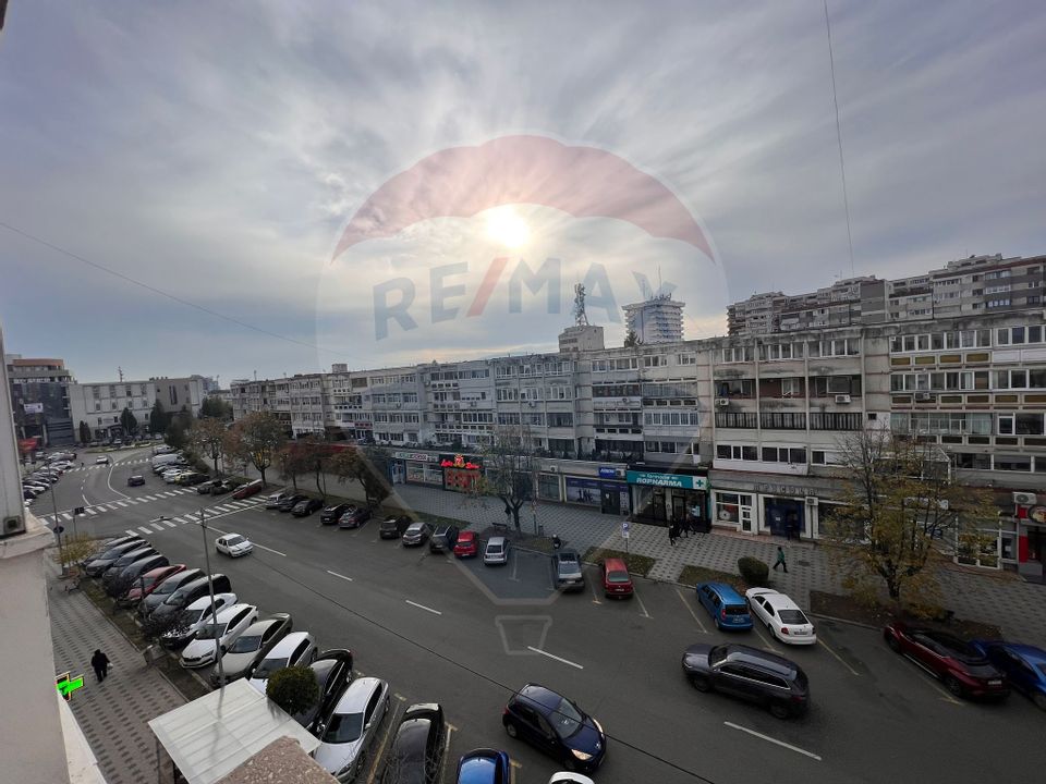 Apartament cu doua camere de inchiriat - ZONA ULTRACENTRALA-BACAU