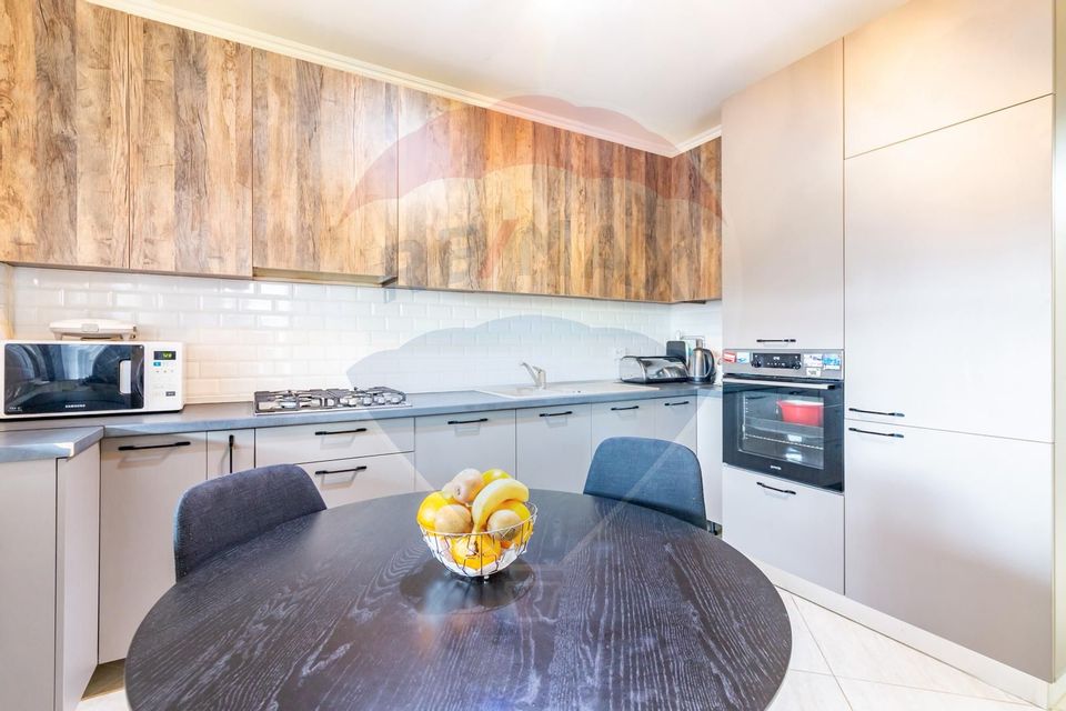 Casă / Vilă de vanzare in Corbeanca, Petresti, acces rapid in oras