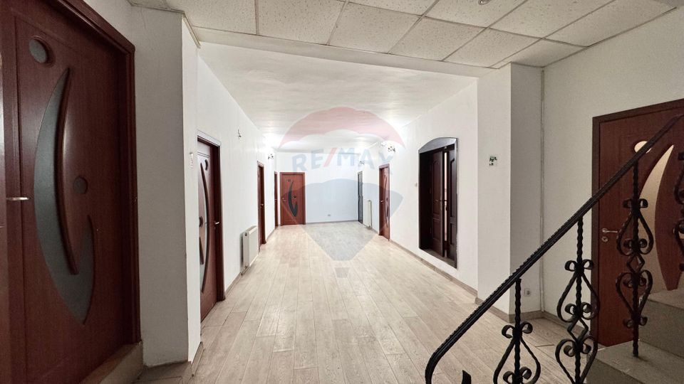 Vila de vanzare in zona peninsulara Constanta