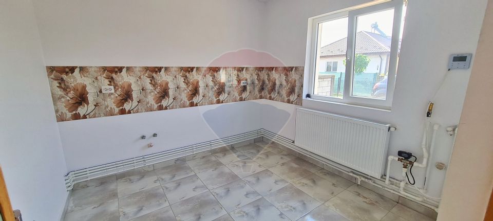 4 room House / Villa for sale