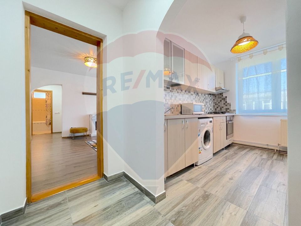 Apartament de închiriat 2 camere, zonă ultracentrală, Brașov.