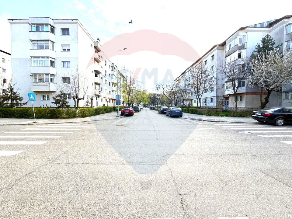 Garsonieră de închiriat în zona Nord strada Călugăreni