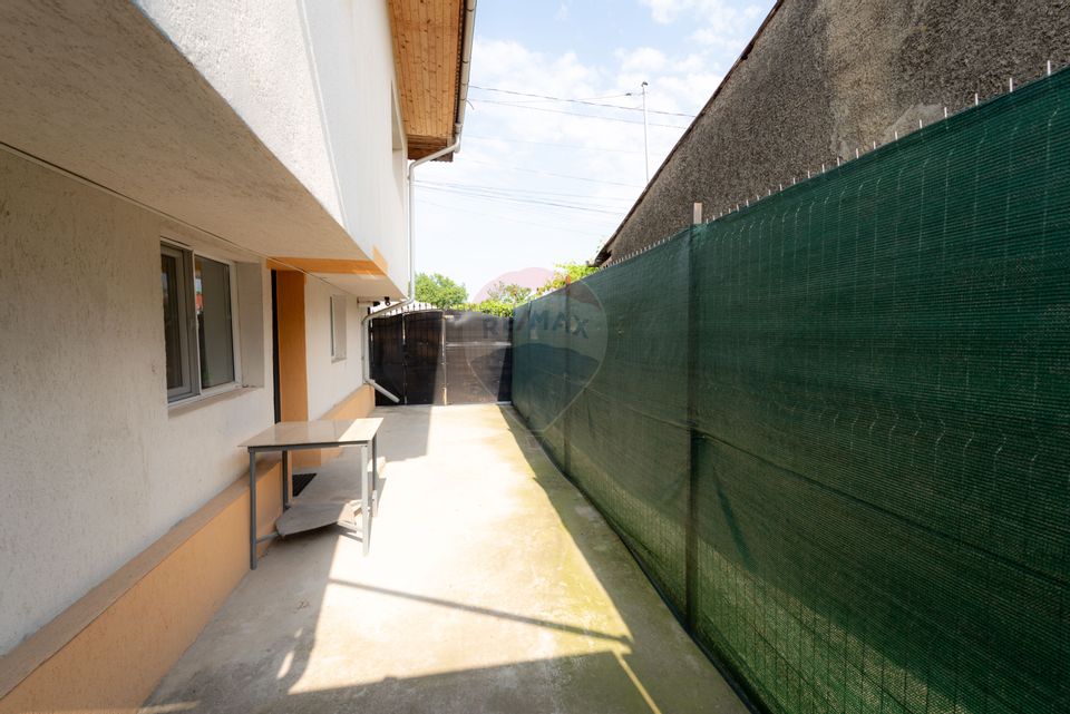 4 room House / Villa for sale