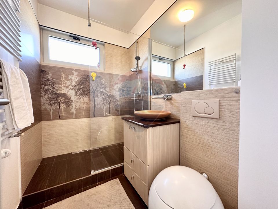 Apartament cu 4 camere de  vanzare în Quadra Residence