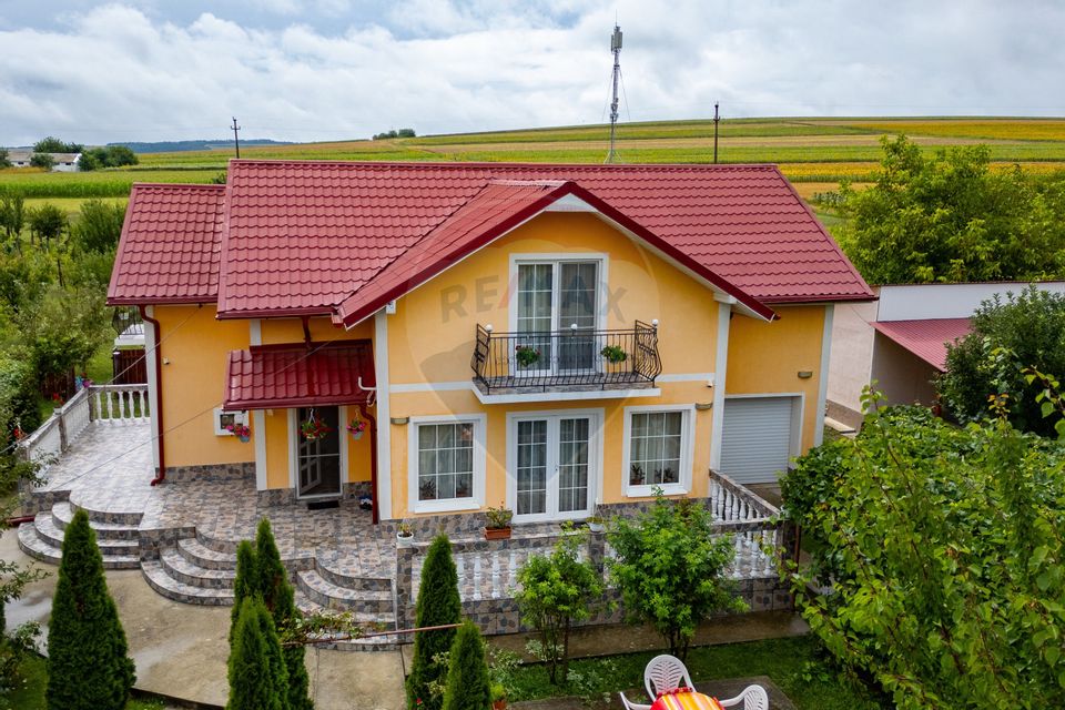 Vila / casa de vanzare in jud. Bacau, Ungureni