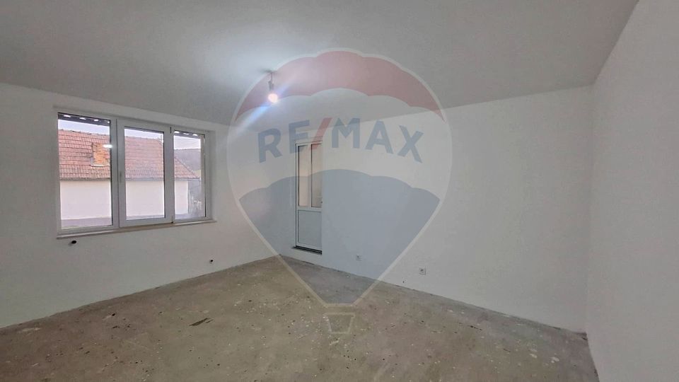 3 room House / Villa for sale