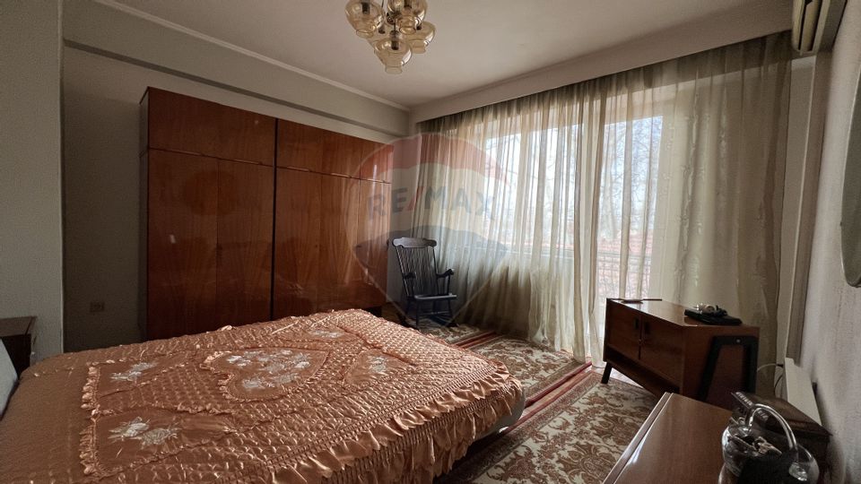 700sq.m Proprietate specială for sale, Ultracentral area