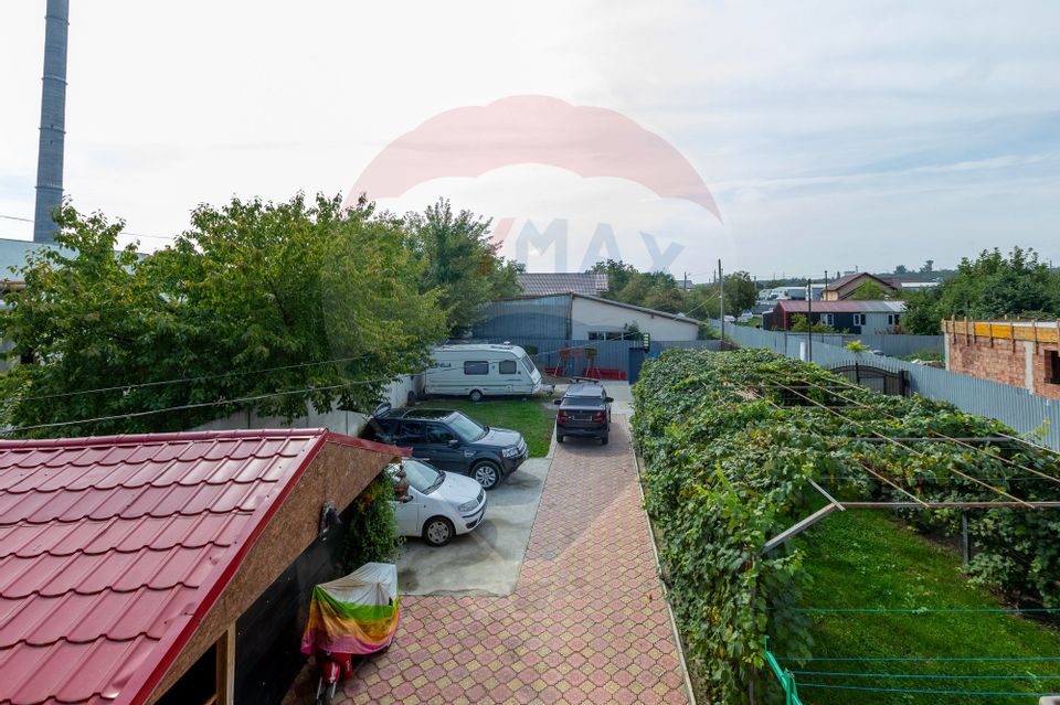 5 room House / Villa for sale, Izvoare area