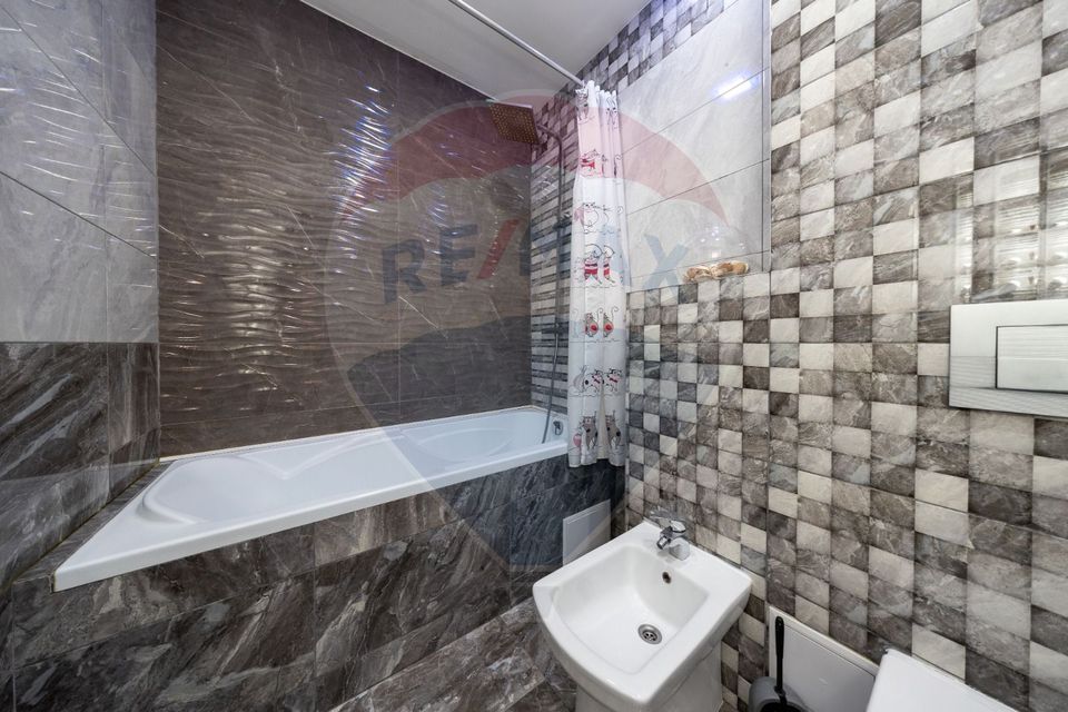 2 room Apartment for sale, Tractorul area