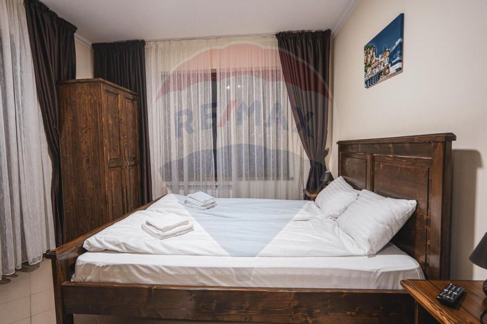15 room Hotel / Pension for sale