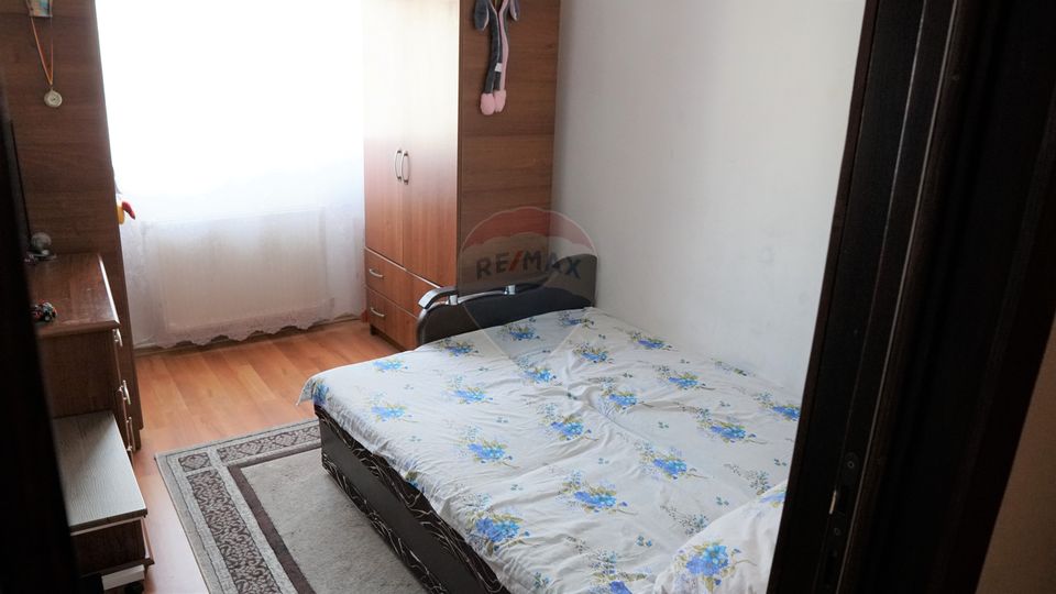 Apartament de VÂNZARE / SCHIMB | 3 camere | Decomandat | Zona Mioriței