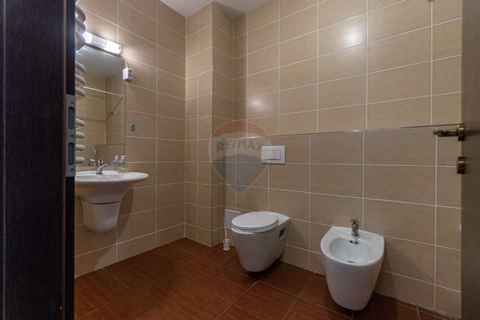 Apartament cu 4 camere de închiriat Tampa Gardens Racadau etaj 10/12