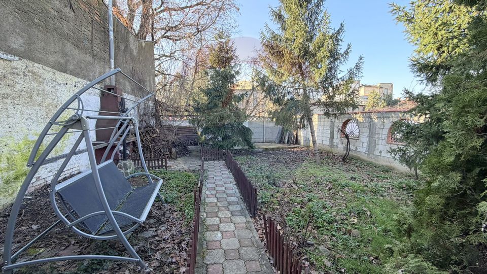 4 room House / Villa for sale, Central area