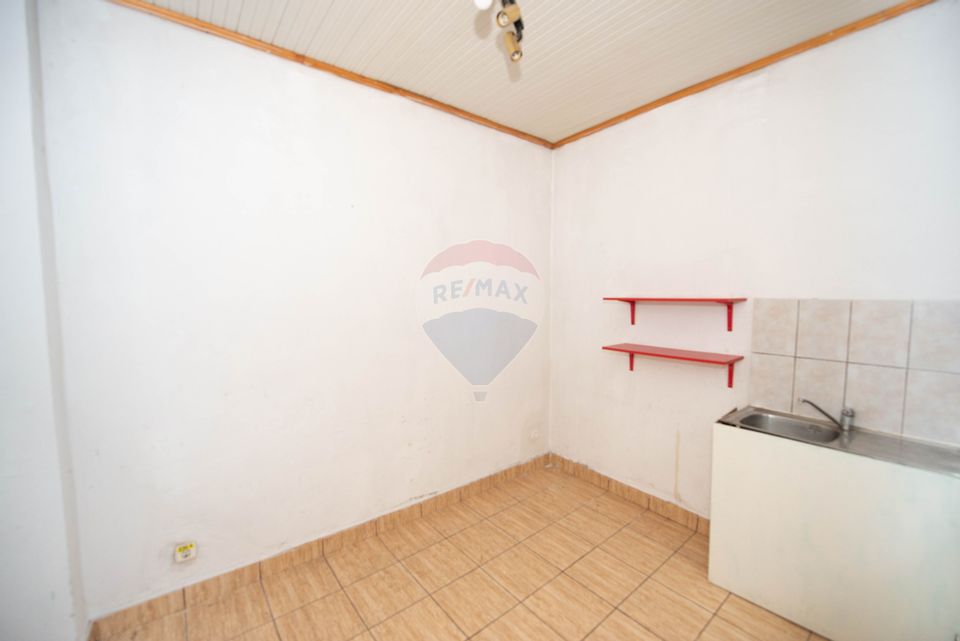 Vila interbelica cu 6 camere de vanzare, 99 mpu, Parc Cismigiu