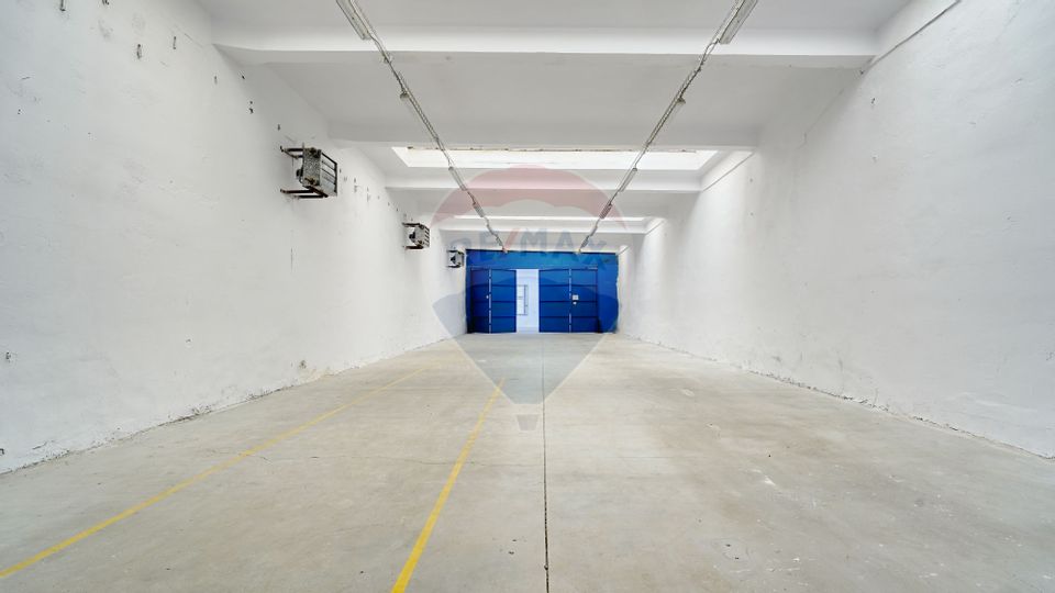 3,700sq.m Industrial Space for rent