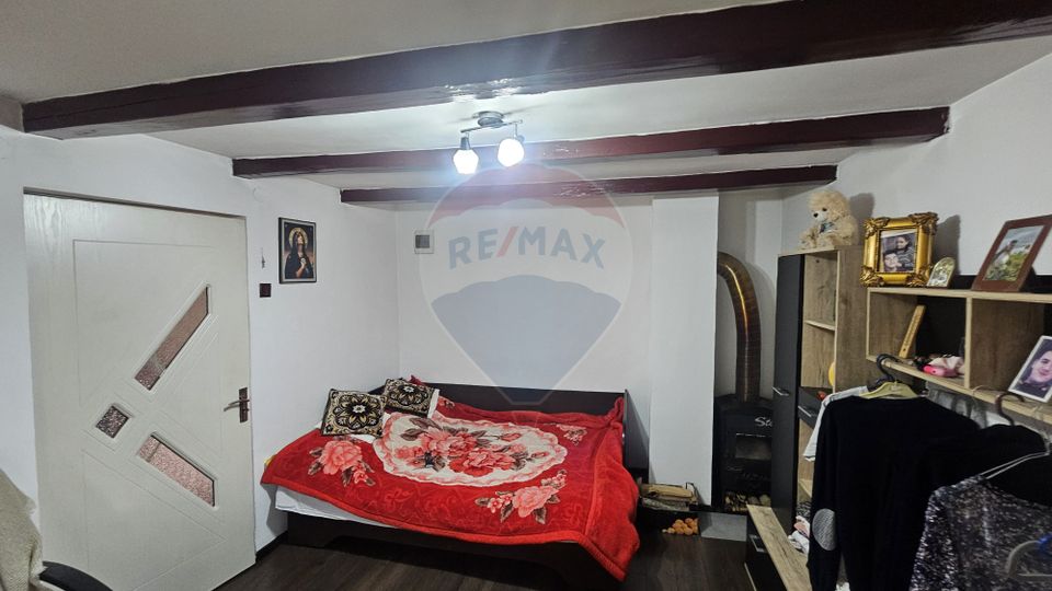 4 room House / Villa for sale