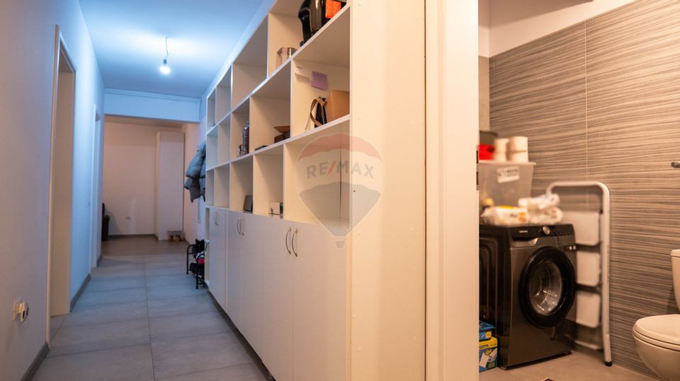 Vanzare apartament 3 camere, decomandat spatios si luminos, Dobroesti