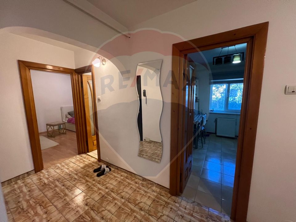 Apartament 3 camere în zona gara