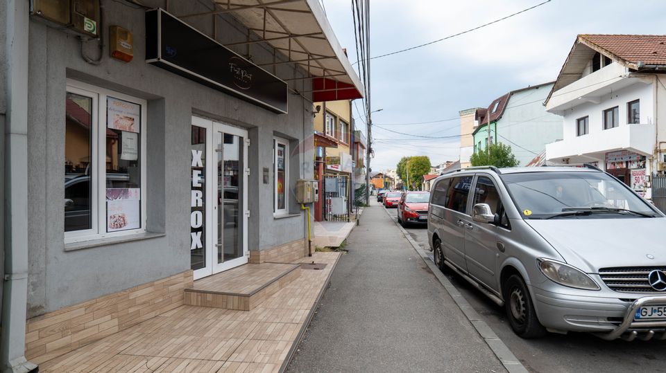 330sq.m Commercial Space for sale, Central area