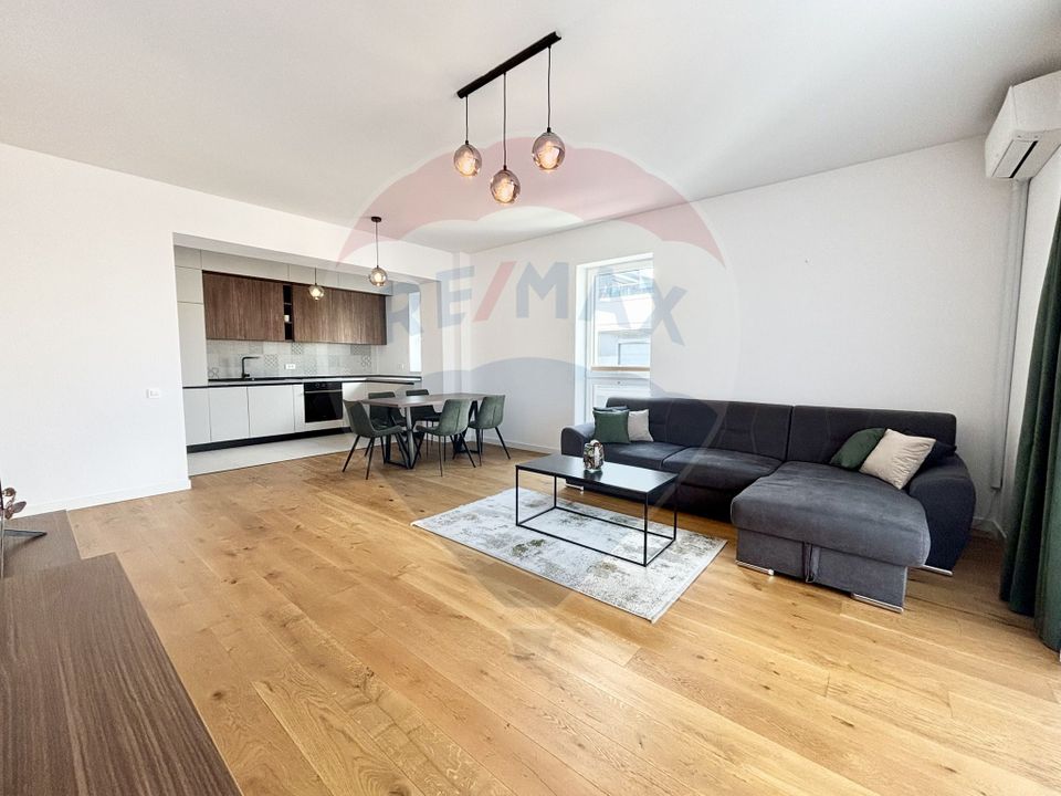 Apartament 2 camere de închiriat central, loc de parcare, comision 0
