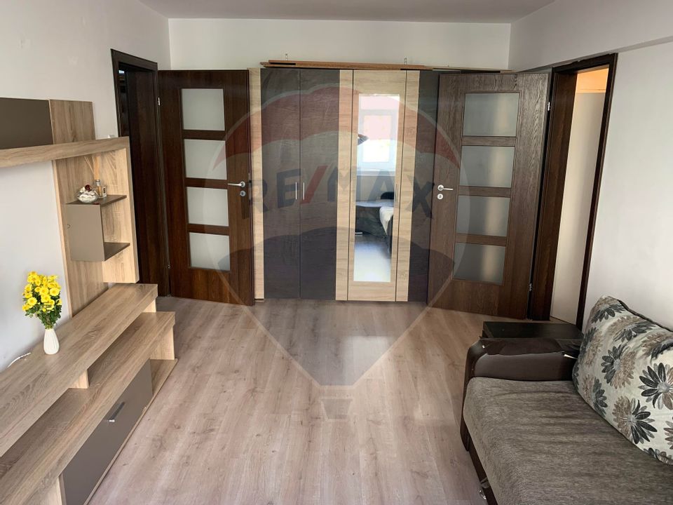 2 room Apartment for rent, Berceni area