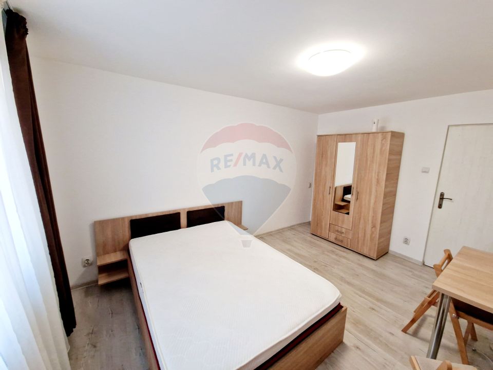 Apartament cu 1 camere de vânzare în zona 1 Mai