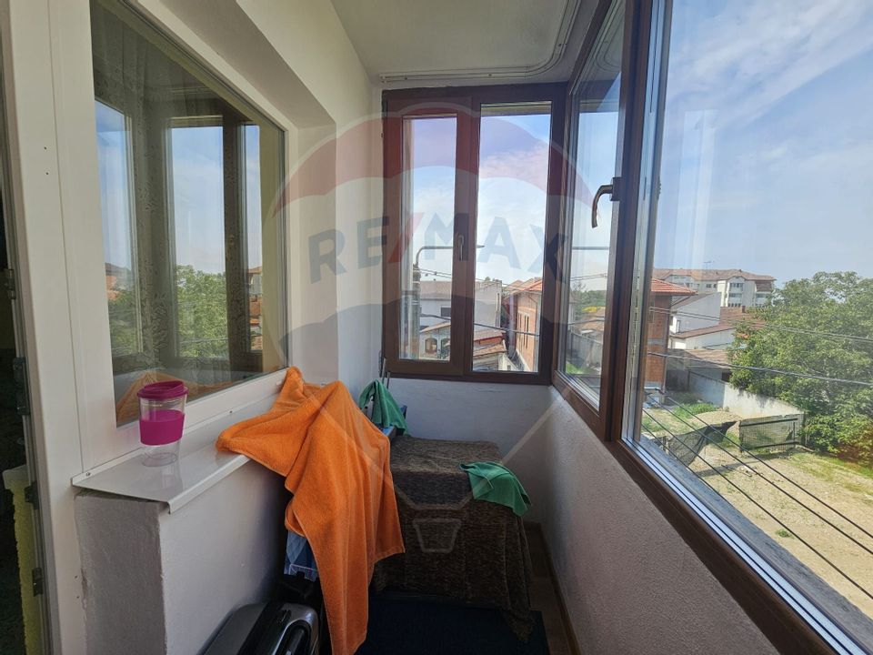 4 room Apartment for sale