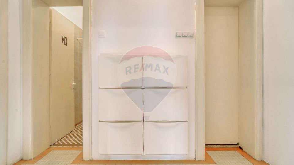4 room Apartment for rent, Centrul Istoric area