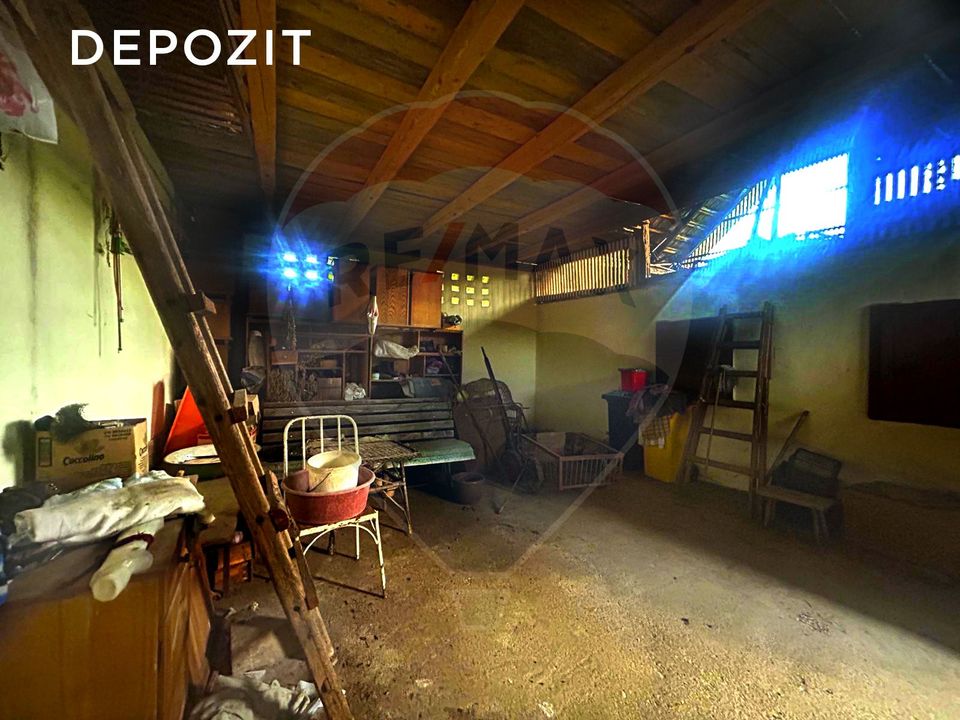 4 room House / Villa for sale