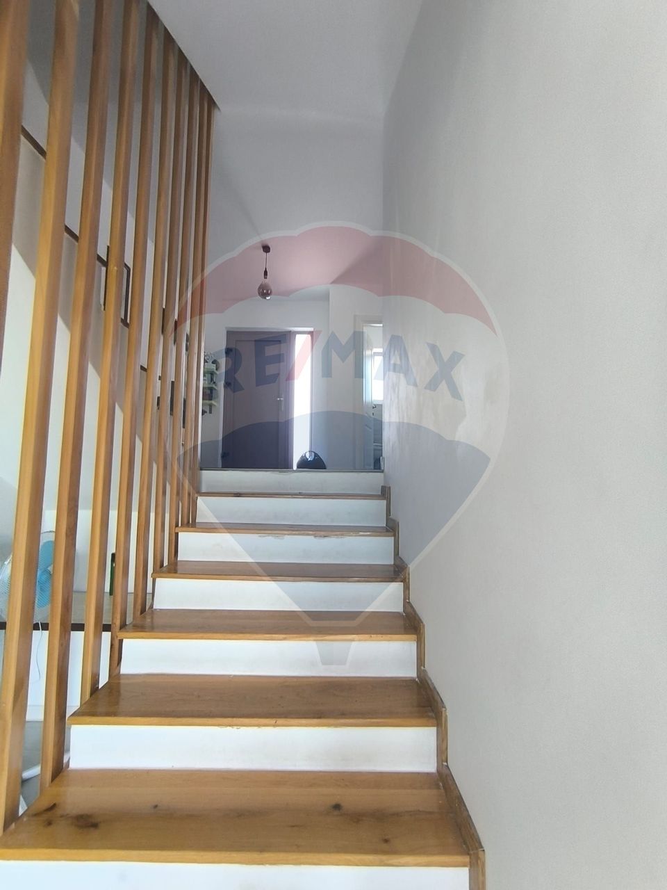 Casă 4 camere de inchiriat in Borhanci