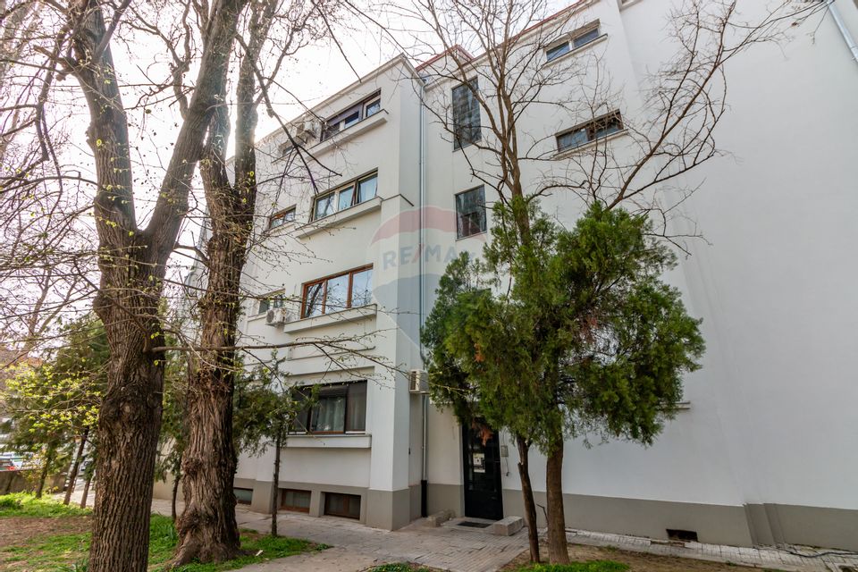 Apartament cu 4 camere de vânzare Aviatorilor/Aleea Modrogan
