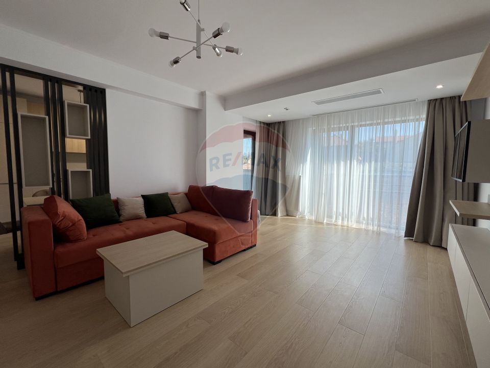 Apartament cu 2 camere de închiriat în zona Dacia Constanta Lux