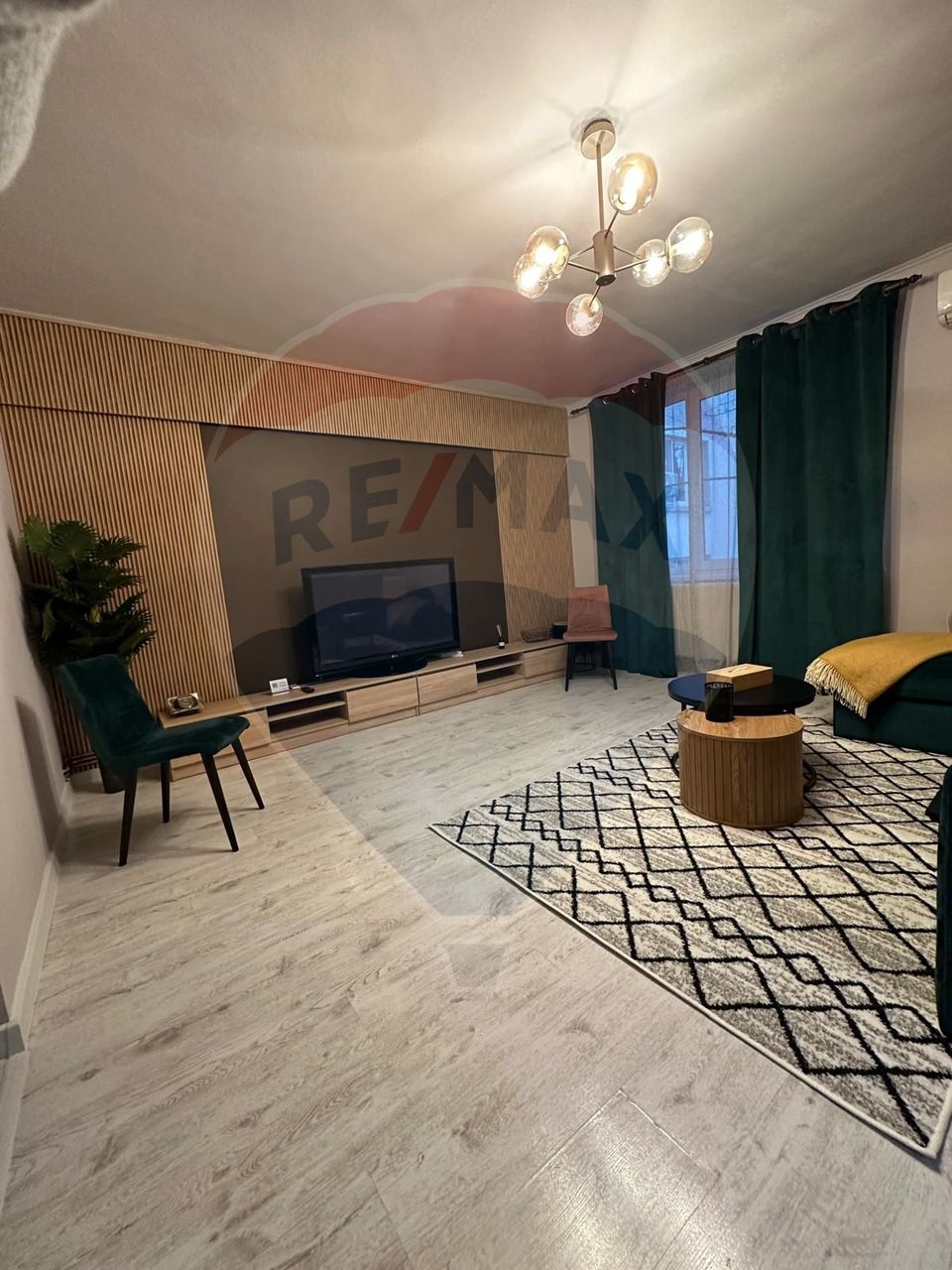 2 room Apartment for rent, Ultracentral area