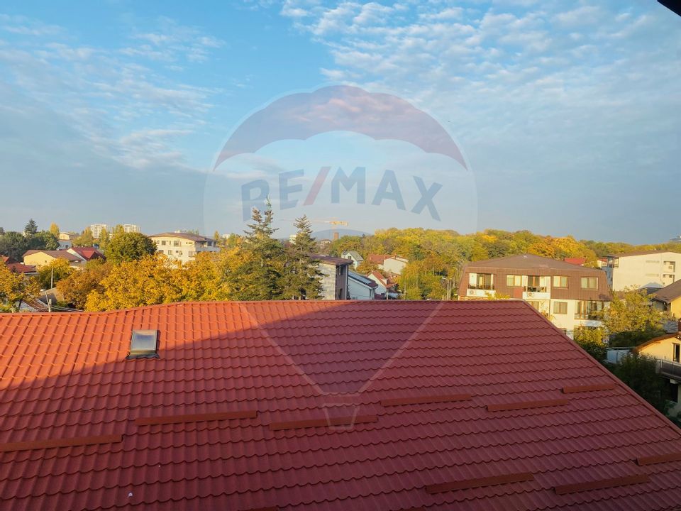 Attic for sale with 3 rooms in the Bazilescu Park area