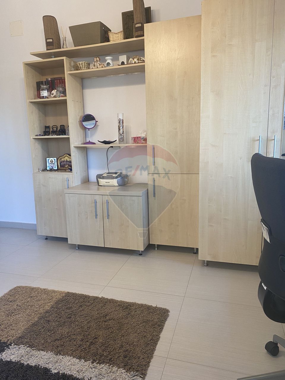 Apartament 3 camere, mobilat si utilat,  la 1 minut de M4 Laminorului