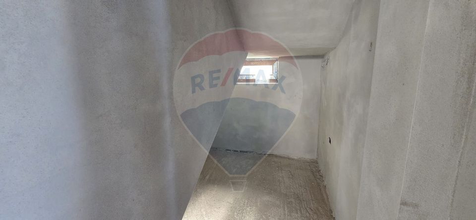 5 room House / Villa for sale